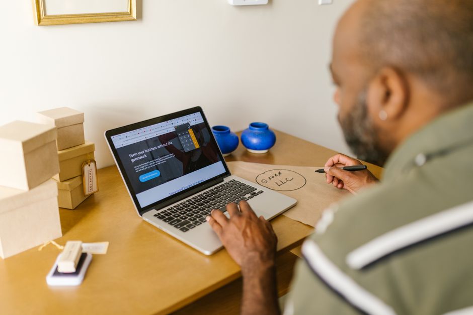 Chennai small business owner reviewing a Meta ads dashboard on a laptop