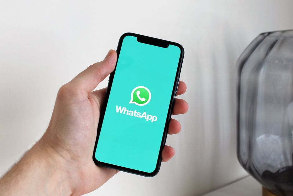 Customer messaging a business on WhatsApp from a phone